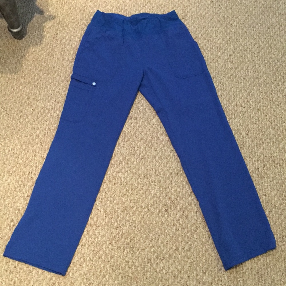 Elle royal blue cargo scrub pants - small